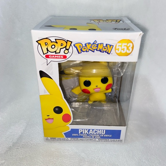 Funko Pop! Pikachu Waving Figure #553 - Picture 3 of 7